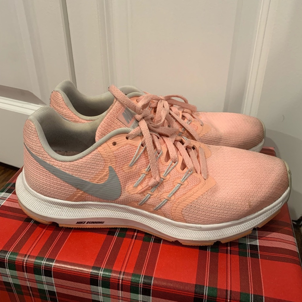 NIKE running sneakers